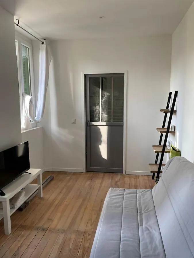 Appartement Charmant Studio proche Centre Ville et Gare Lourdes