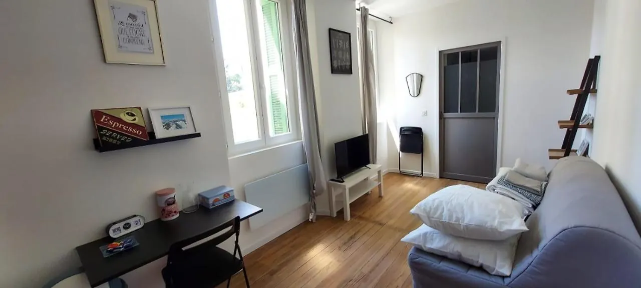 Charmant Studio proche Centre Ville et Gare Lourdes